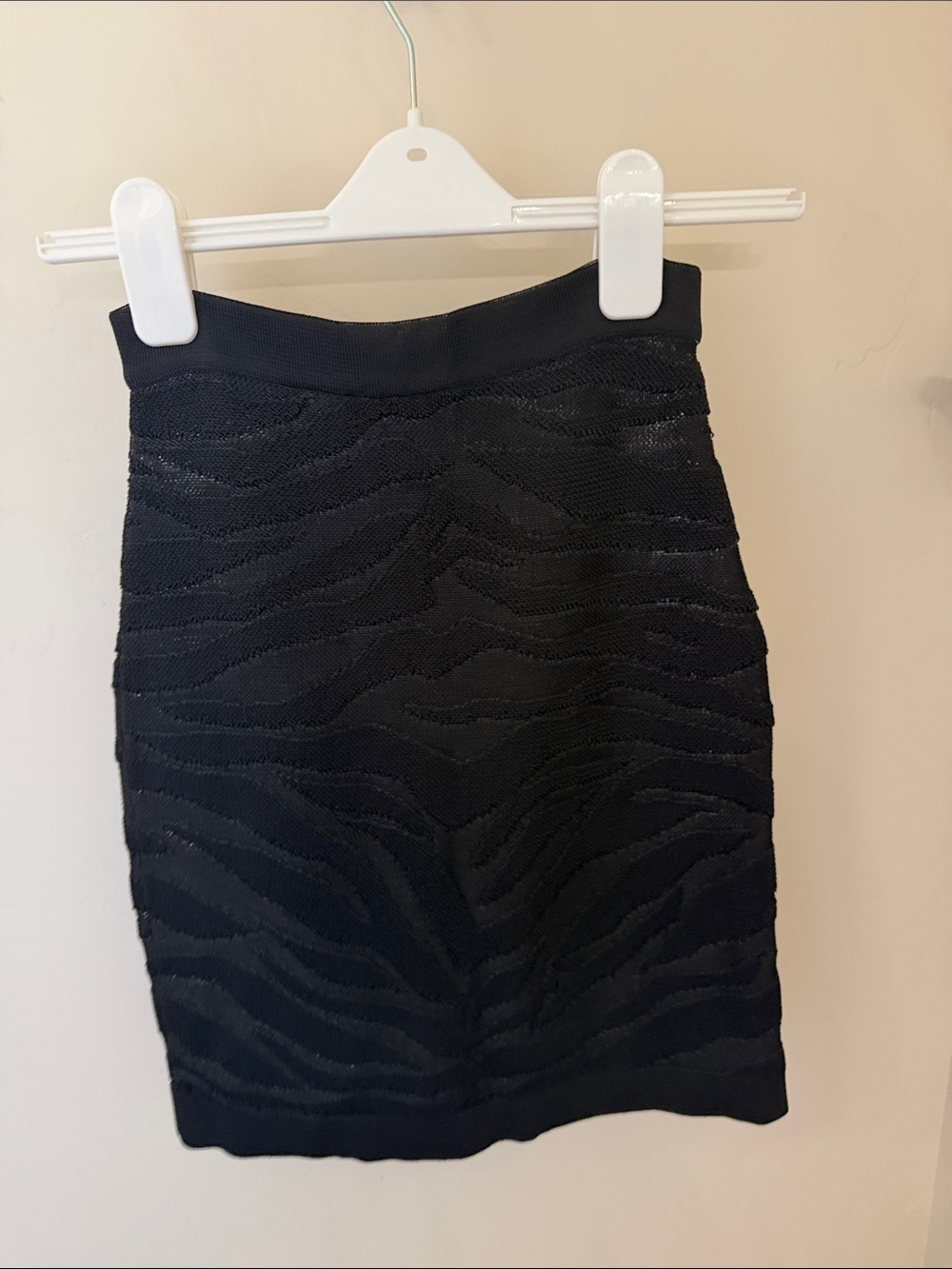 Balmain Black Textured Pencil Skirt
